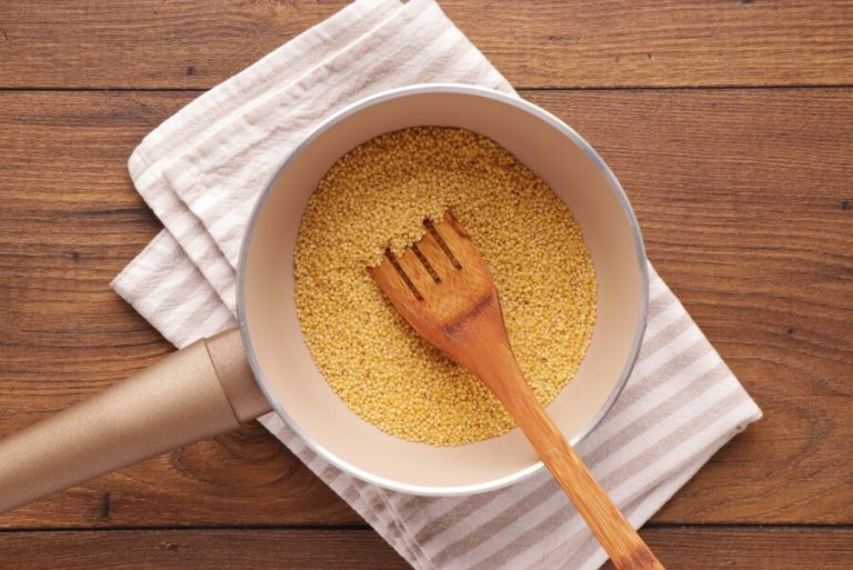 Step 1 - Spinach Millet Egg Bake