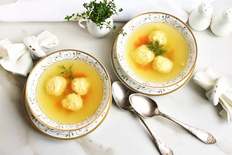 The Best Matzo Ball Soup