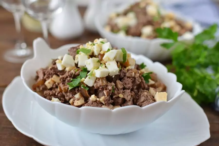Traditional Jewish Chopped Chicken Liver