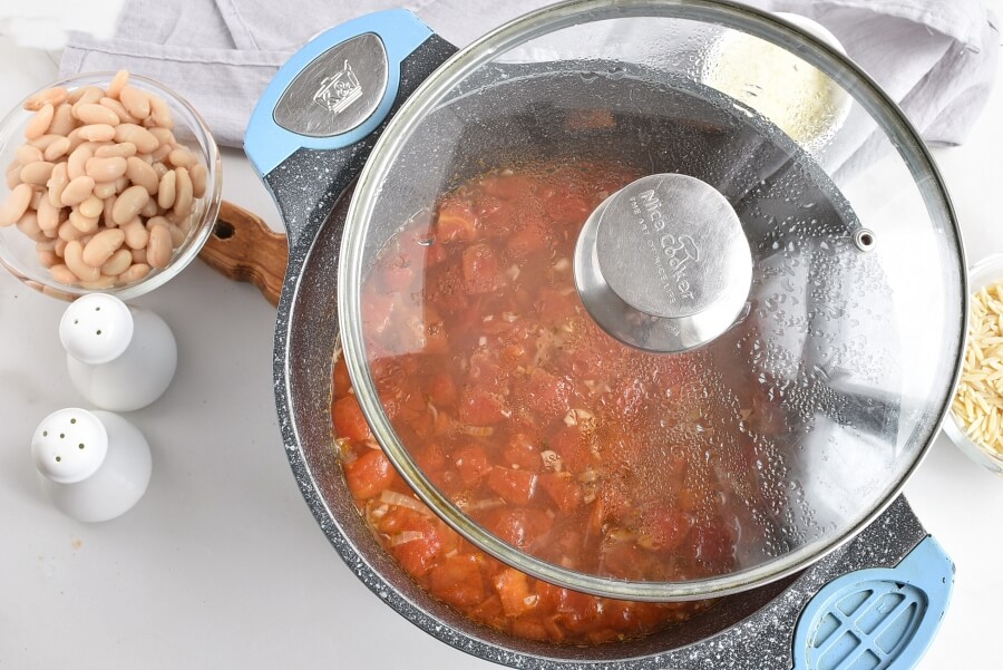 White Bean Soup with Escarole recipe - step 3