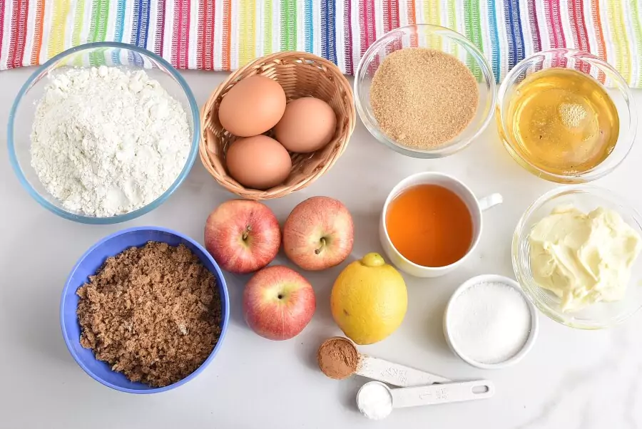 Ingredients for Apple, Cinnamon and Ginger Drizzle Cake
