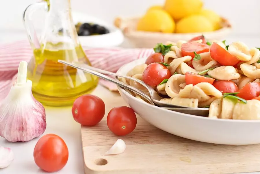 Bruschetta Pasta Salad
