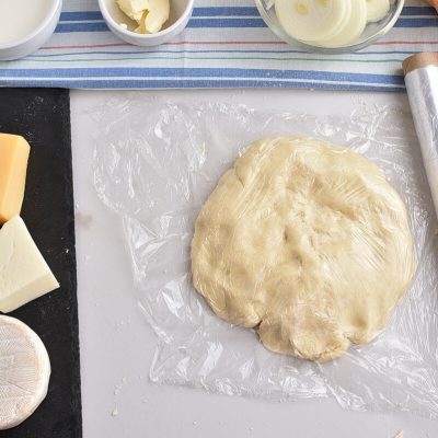 Cheese Board & Onion Tart recipe - step 1