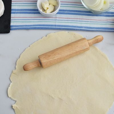 Cheese Board & Onion Tart recipe - step 3