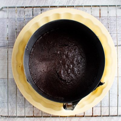 Classic Devil’s Food Cake recipe - step 7