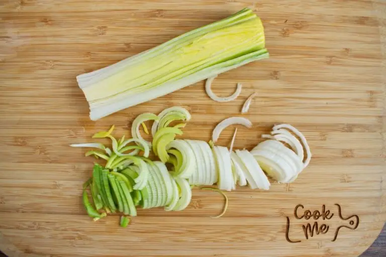 Step 1 - Creamy Vegan Potato Leek Soup