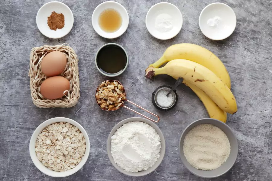 Ingredients for Easy Oatmeal Banana Bread