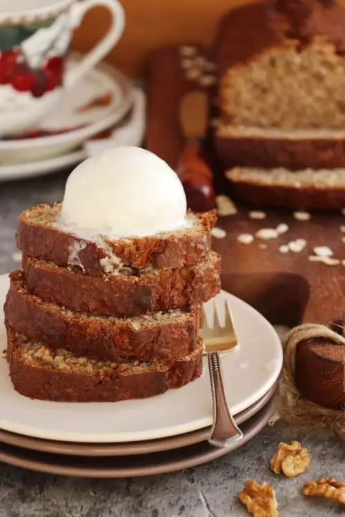 Easy Oatmeal Banana Bread