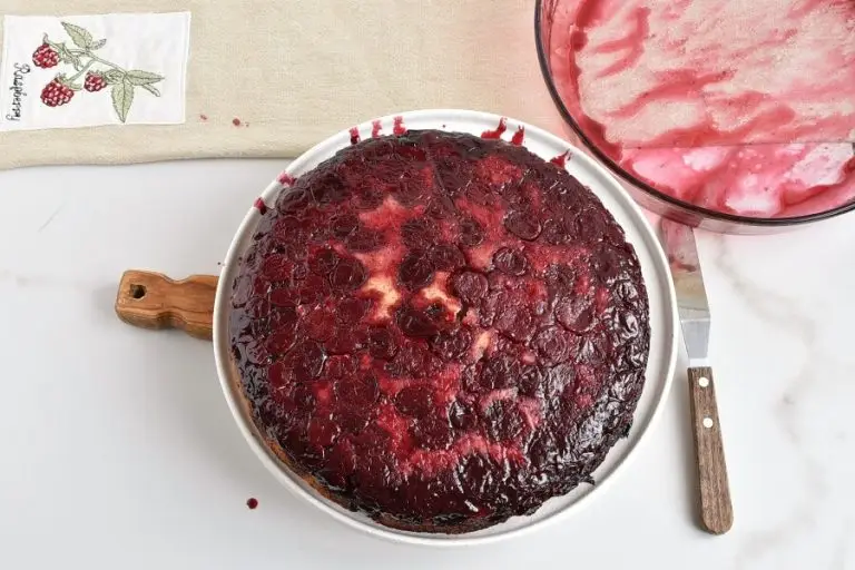 Step 12 - Easy One-Bowl Upside-Down Cake