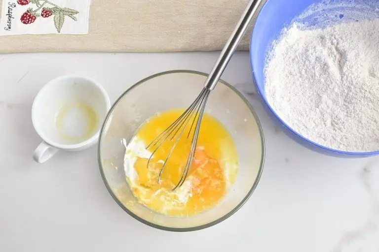 Step 8 - Easy One-Bowl Upside-Down Cake