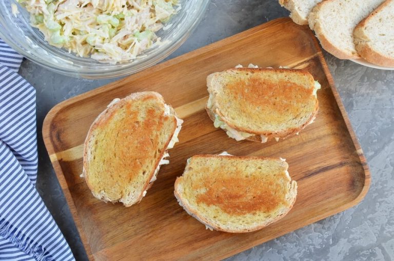 Step 4 - Grilled Chicken and Apple Sandwiches