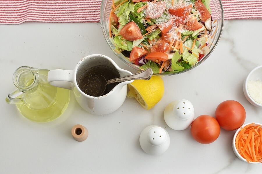 Italian Salad with Lemon Vinaigrette recipe - step 3