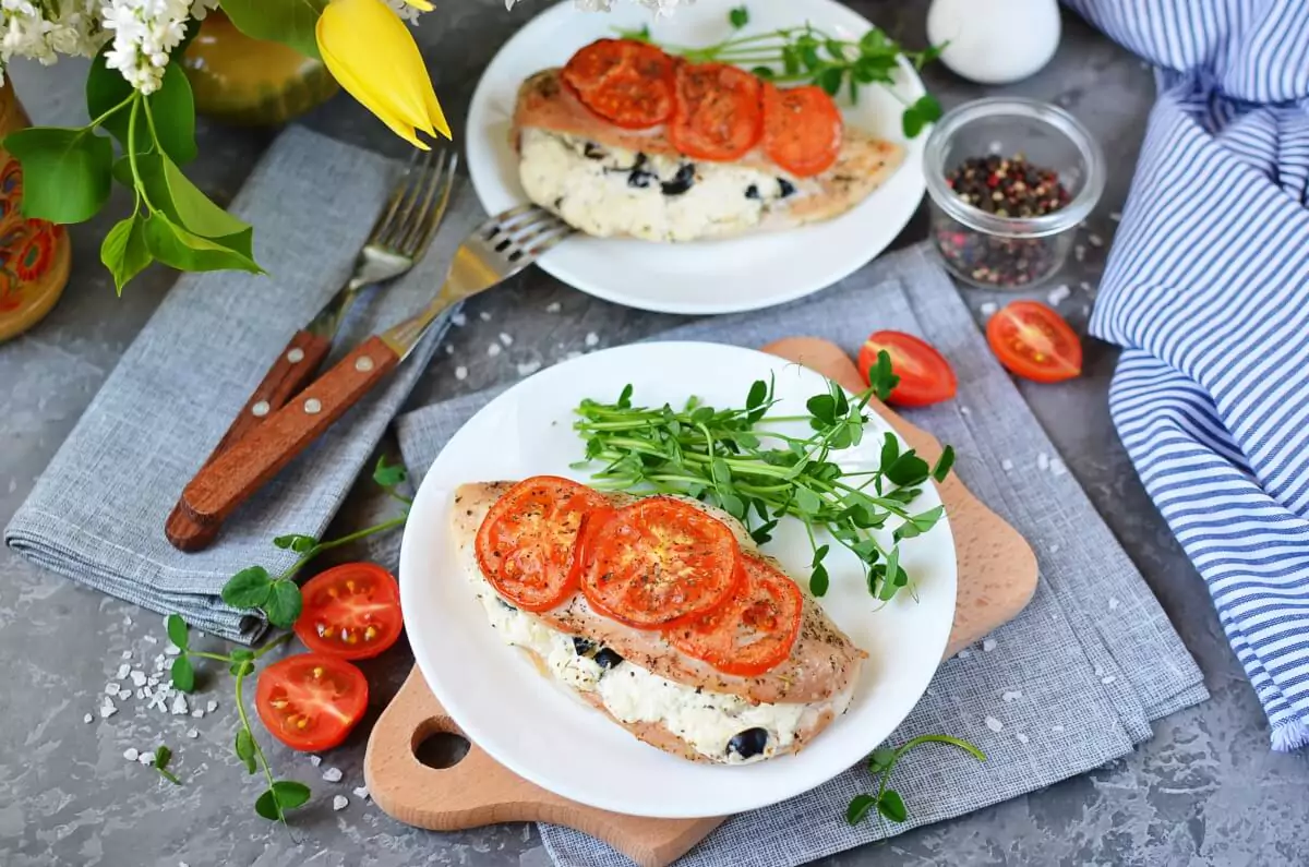 Italian Stuffed Chicken Recipe-How To Make Italian Stuffed Chicken-Homemade Italian Stuffed Chicken