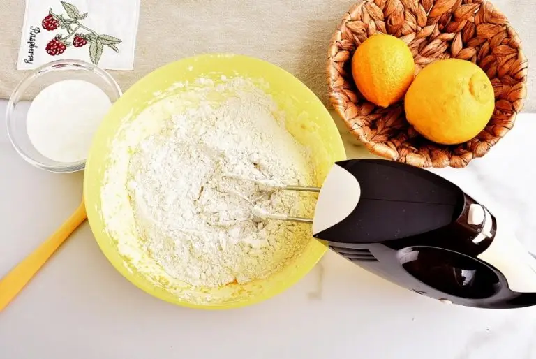 Step 5 - Lemon Sponge Cake