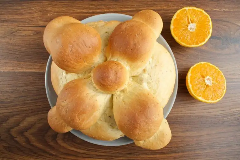 Step 9 - Mexican Day of the Dead Bread (Pan de Muerto)