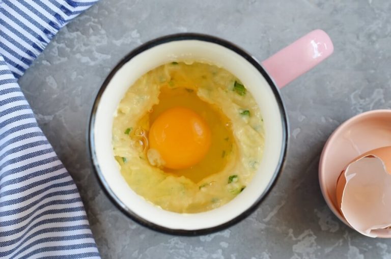 Microwave Egg Mug Muffin Recipe Cook.me Recipes