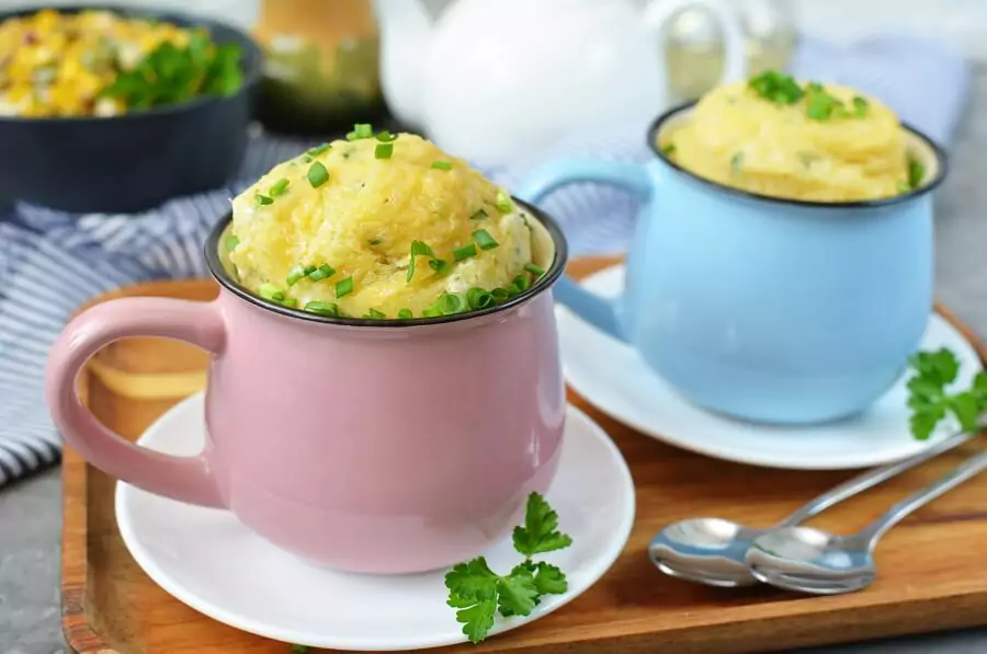 Microwave Egg Mug Muffin Recipe-How To Make Microwave Egg Mug Muffin-Homemade Microwave Egg Mug Muffin