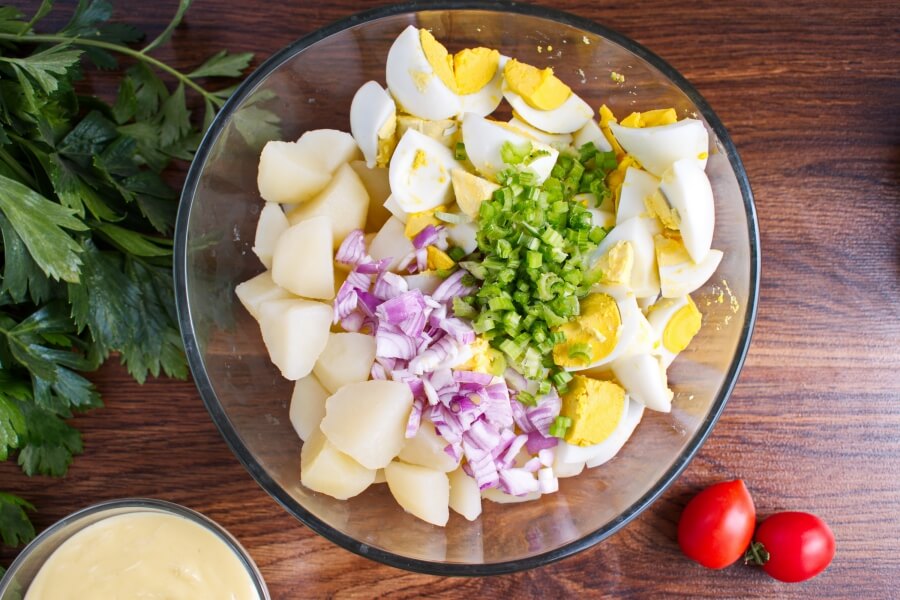 Picnic Potato Salad with Eggs recipe - step 5