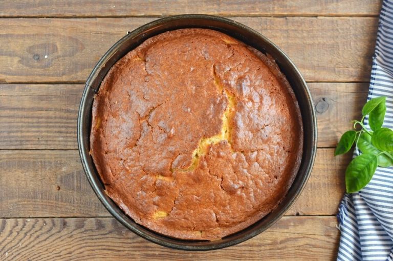 Step 8 - Pineapple & Coconut Cake