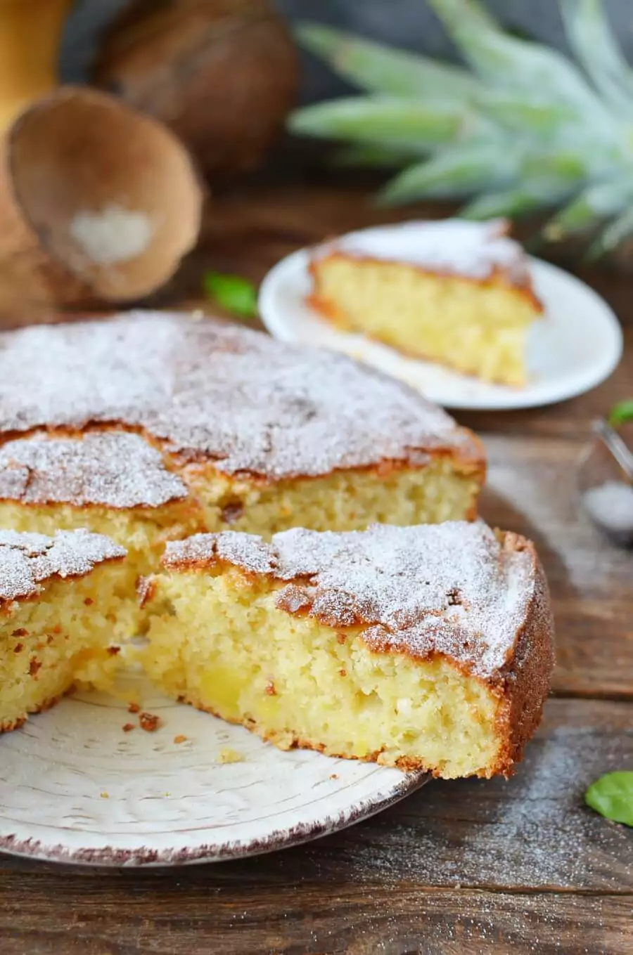 Pineapple & Coconut Cake