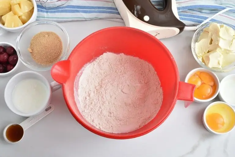 Step 2 - Pineapple Upside-Down Cupcakes