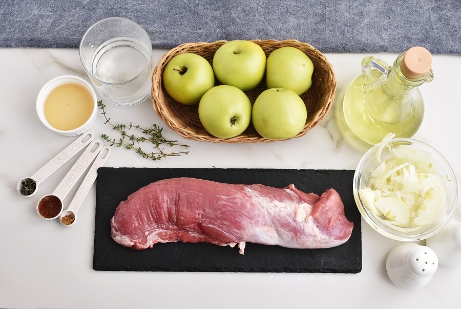 Ingridiens for Pork Tenderloin with Apple-Onion Chutney
