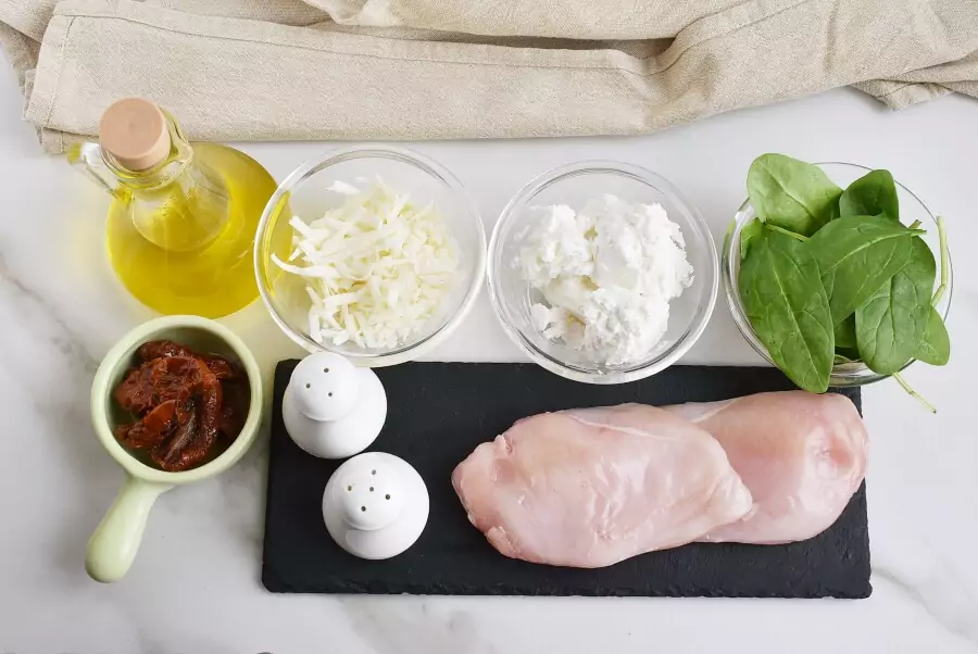 Ingredients for Sun-Dried Tomato and Cheese Stuffed Chicken