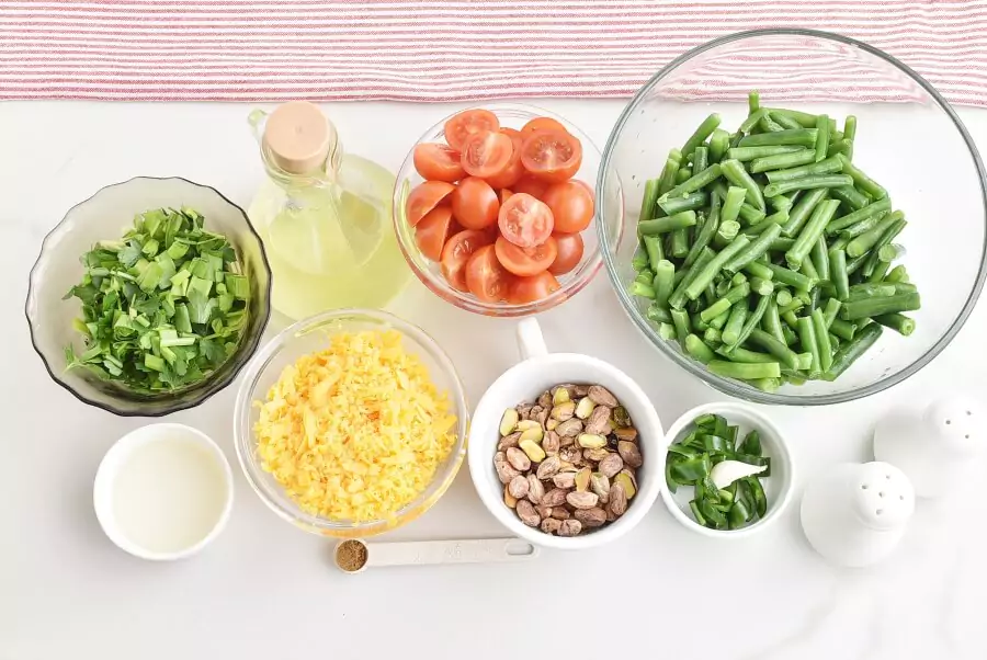 Ingredients for Tomato & Green Bean Casserole