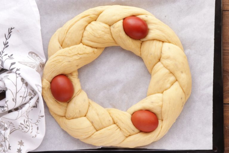 Step 7 - Tsoureki