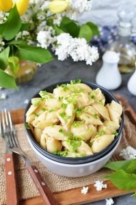 Creamy Tuna and Shells with Cheese