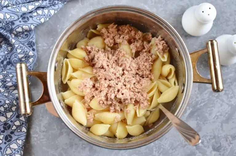 Step 4 - Creamy Tuna and Shells with Cheese