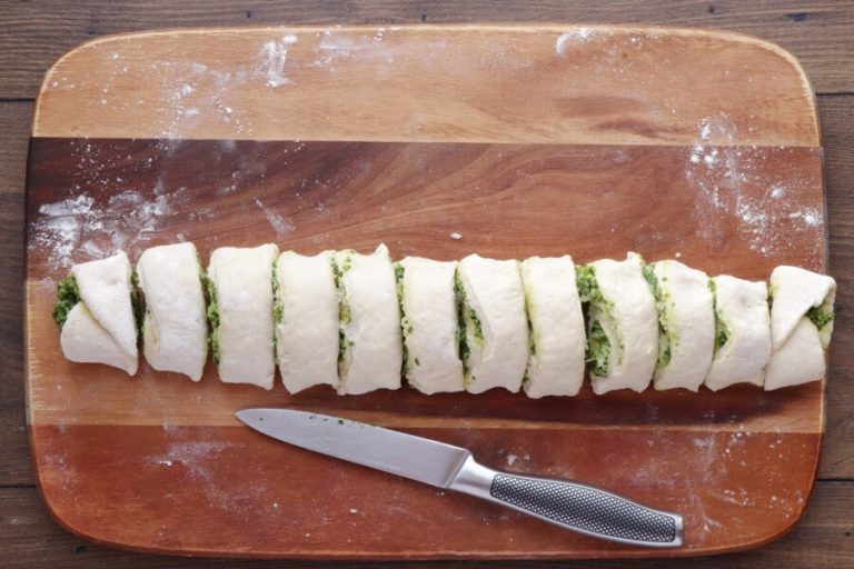 Step 9 - Wild Garlic Pesto Pinwheels