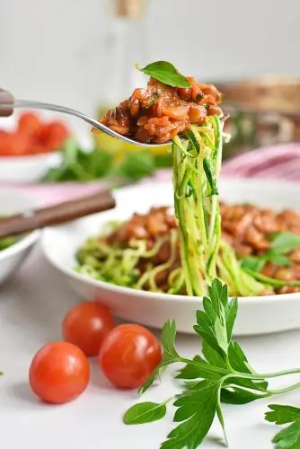 30 Minute Spicy Lentil Bolognese