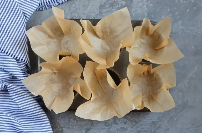 Bolos de Arroz (Portuguese Rice Muffins) recipe - step 1