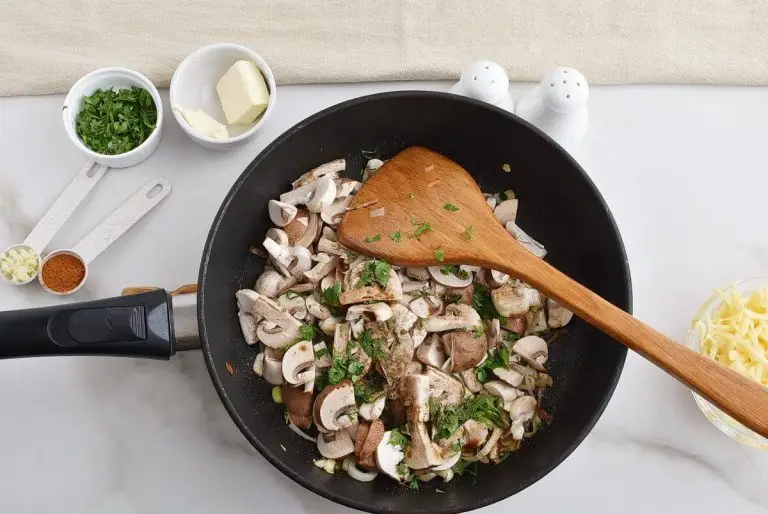 Step 10 - Chicken and Mushroom Crepes