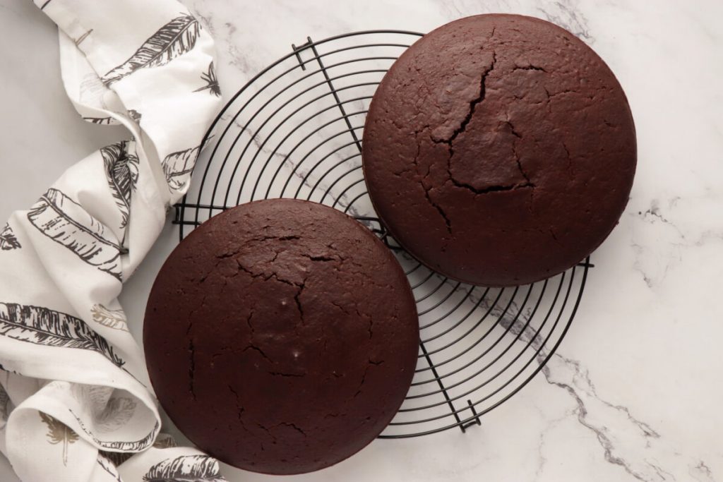 Chocolate Crazy Cake recipe - step 6