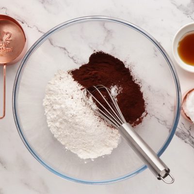 Chocolate Crazy Cake recipe - step 7