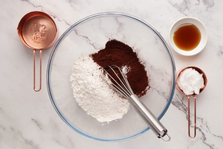 Step 7 - Chocolate Crazy Cake