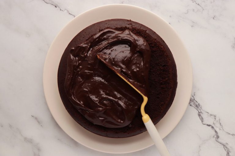 Step 8 - Chocolate Crazy Cake