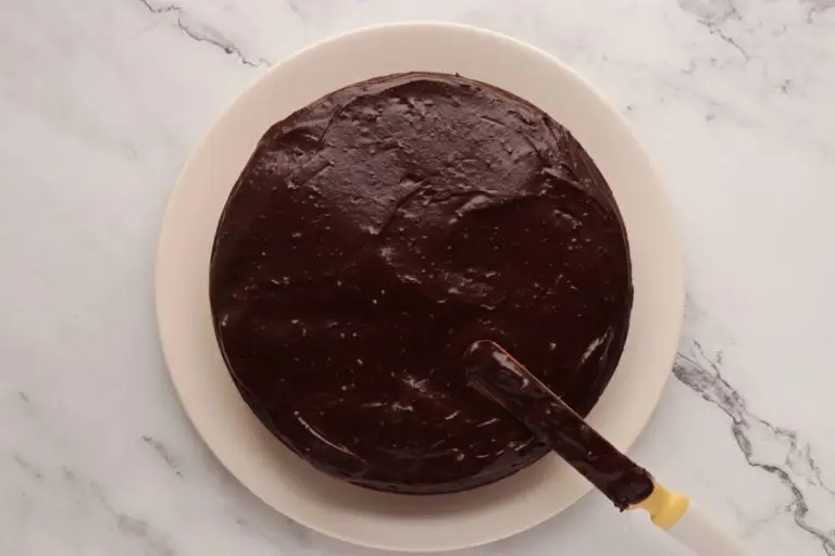 Step 8 - Chocolate Crazy Cake