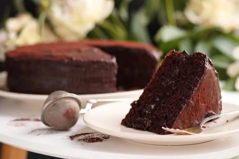 Step 9 - Chocolate Crazy Cake