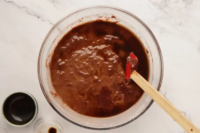 Step 4 - Chocolate Crazy Cake