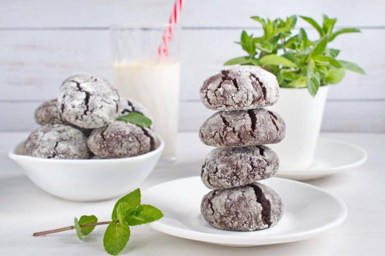 Step 13 - Chocolate Mint Crinkle Cookies