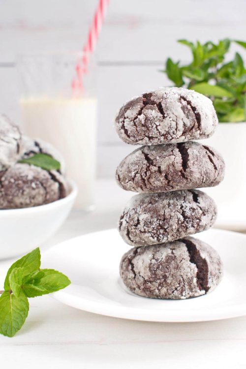 Chocolate Mint Crinkle Cookies