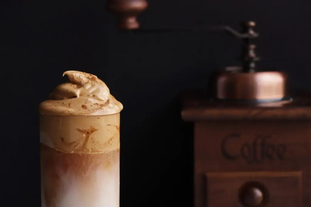 Dalgona Coffee – Whipped Coffee