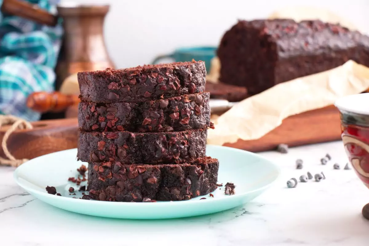 Double Chocolate Banana Bread Recipe-Chocolate Banana Bread-Easy Chocolate Banana Bread