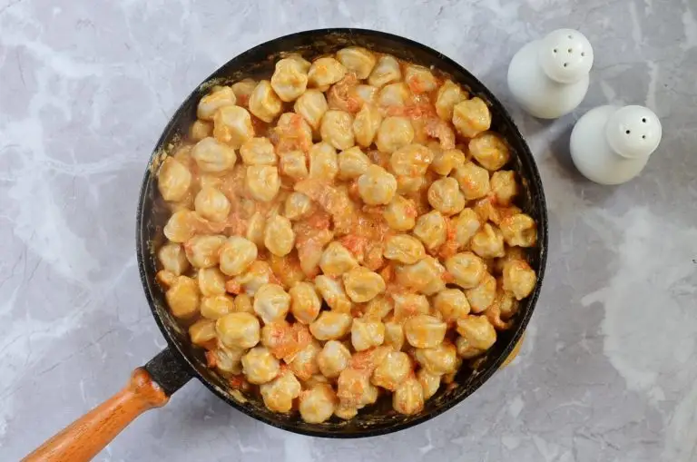 Step 7 - Easy Tortellini Amatriciana