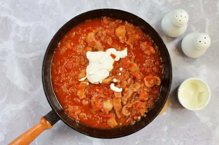 Step 6 - Easy Tortellini Amatriciana