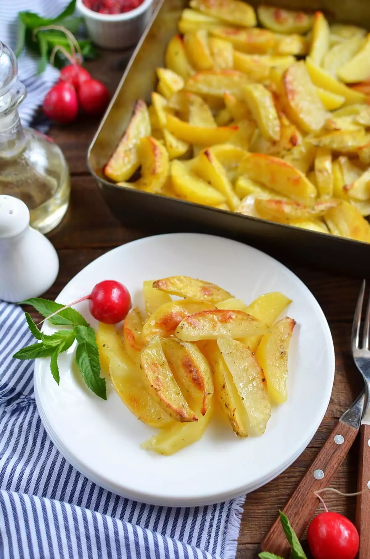 Greek Roasted Lemon Potatoes
