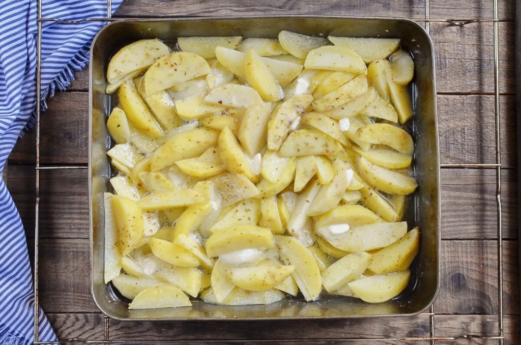 Greek Roasted Lemon Potatoes recipe - step 6